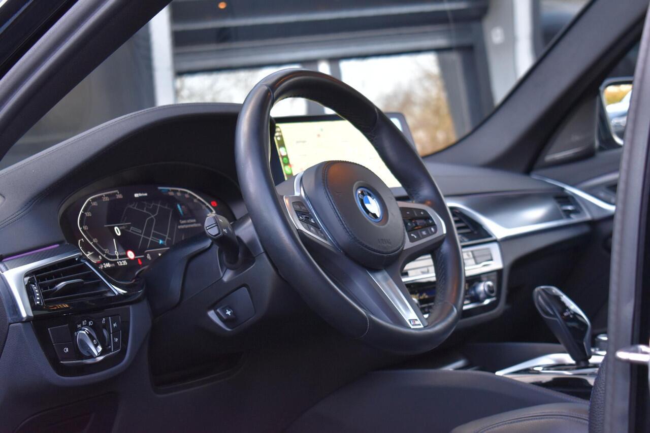 BMW 5-SERIE 530e Business Edition Plus M-Pakket HUD Pano Kuipstoelen ACC H&K