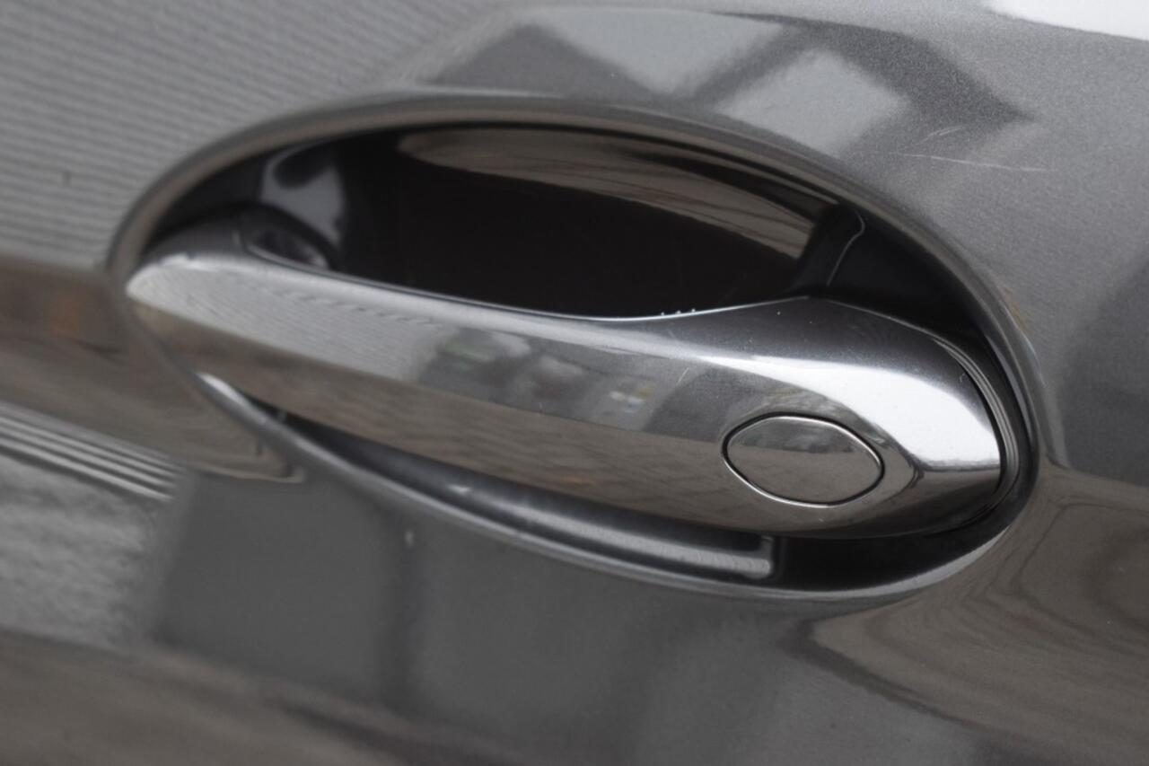 BMW 5-SERIE 530e XDRIVE M-SPORT / COMFORT ZETELS / HEAD UP / ADAP. CRUISE