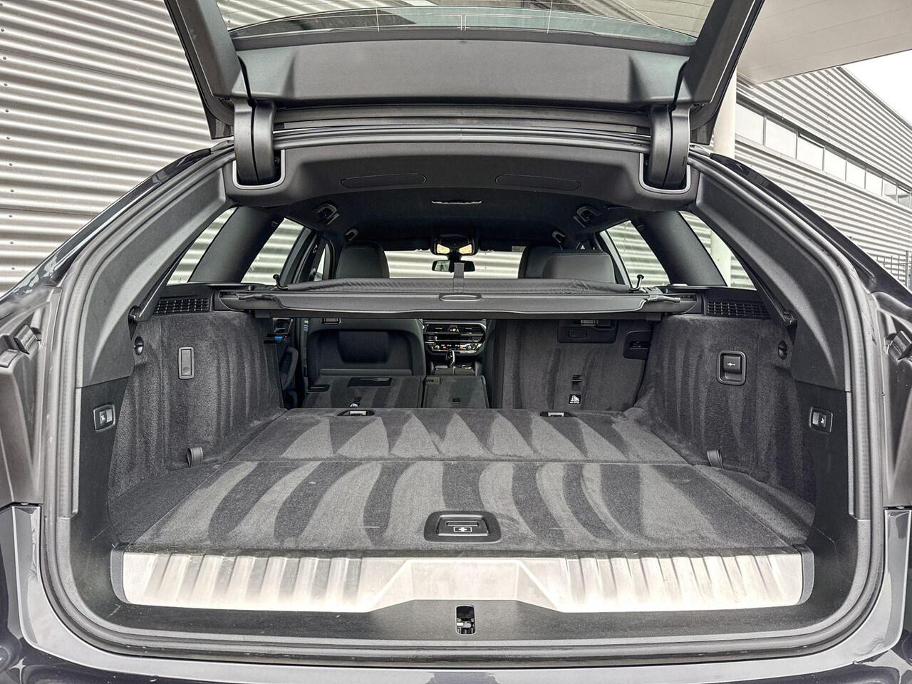 BMW 5-SERIE Touring 530e Business Edition Plus