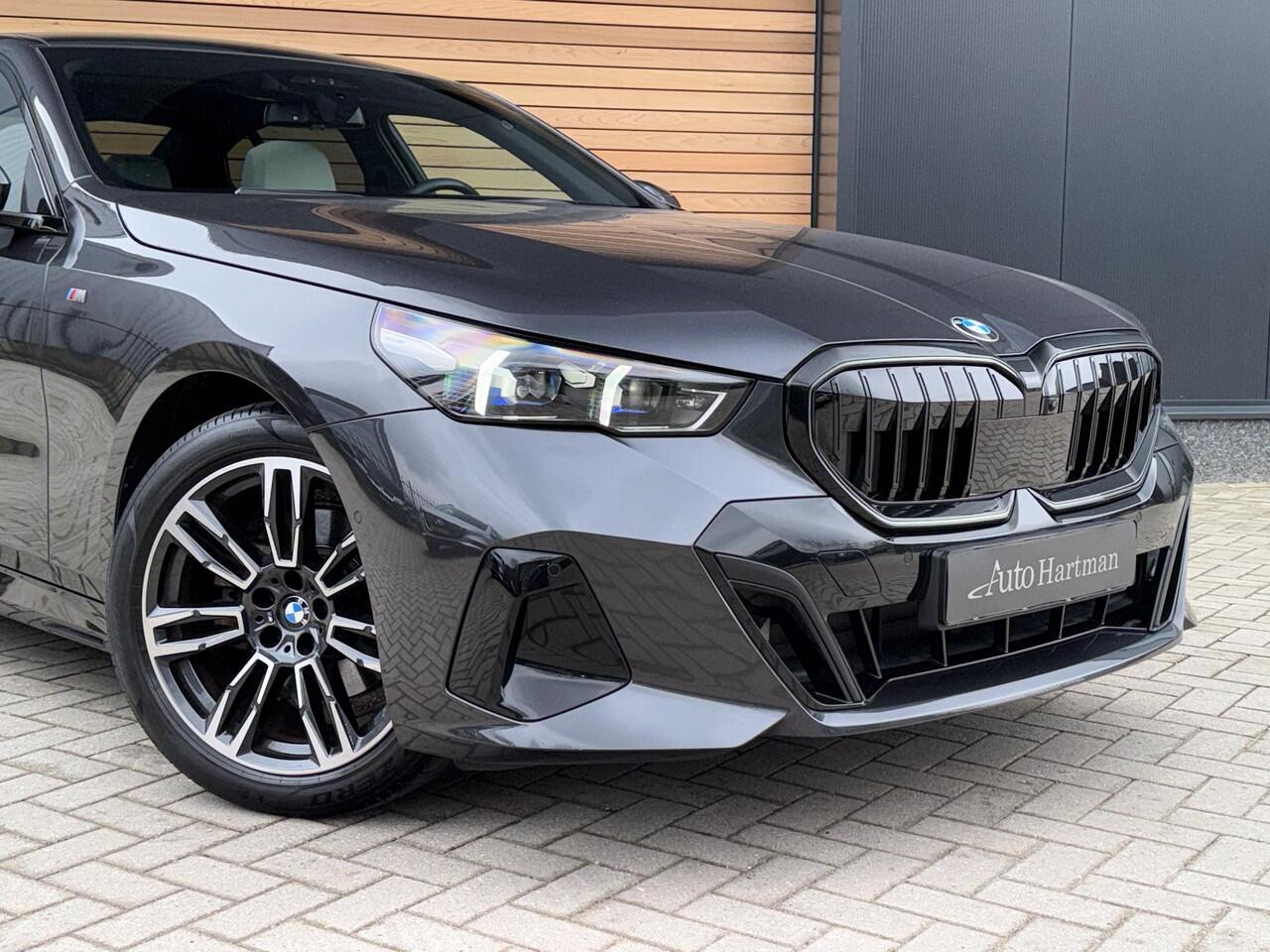 BMW 5-SERIE 520i M-Sport PANO|HEAD-UP|HARMANKARDON|ACC|STOELVENTILATIE