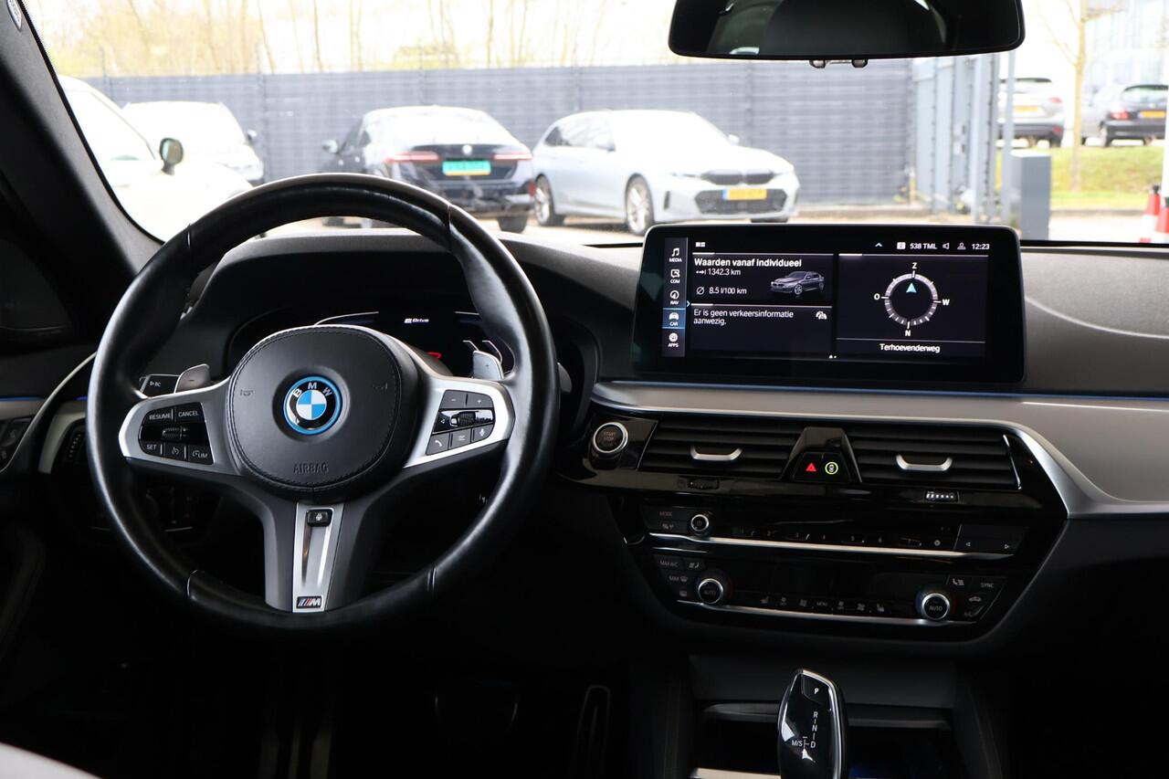 BMW 5-SERIE 530e | M Sportpakket | Panorama Dak | Comfortstoelen