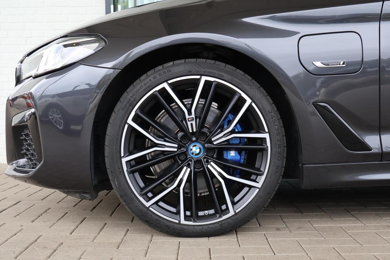 BMW 5-SERIE 530e | M Sportpakket | Panorama Dak | Comfortstoelen