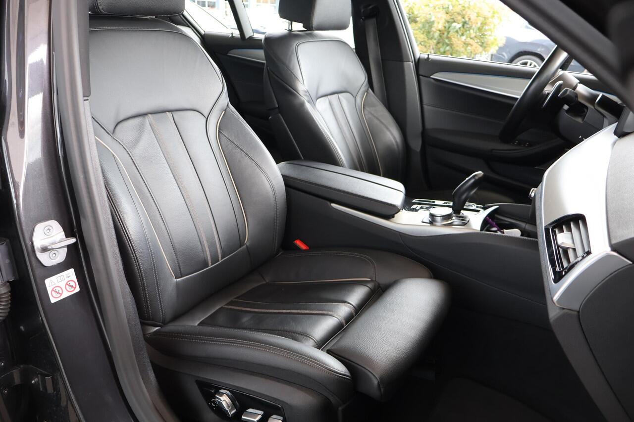 BMW 5-SERIE 530e | M Sportpakket | Panorama Dak | Comfortstoelen