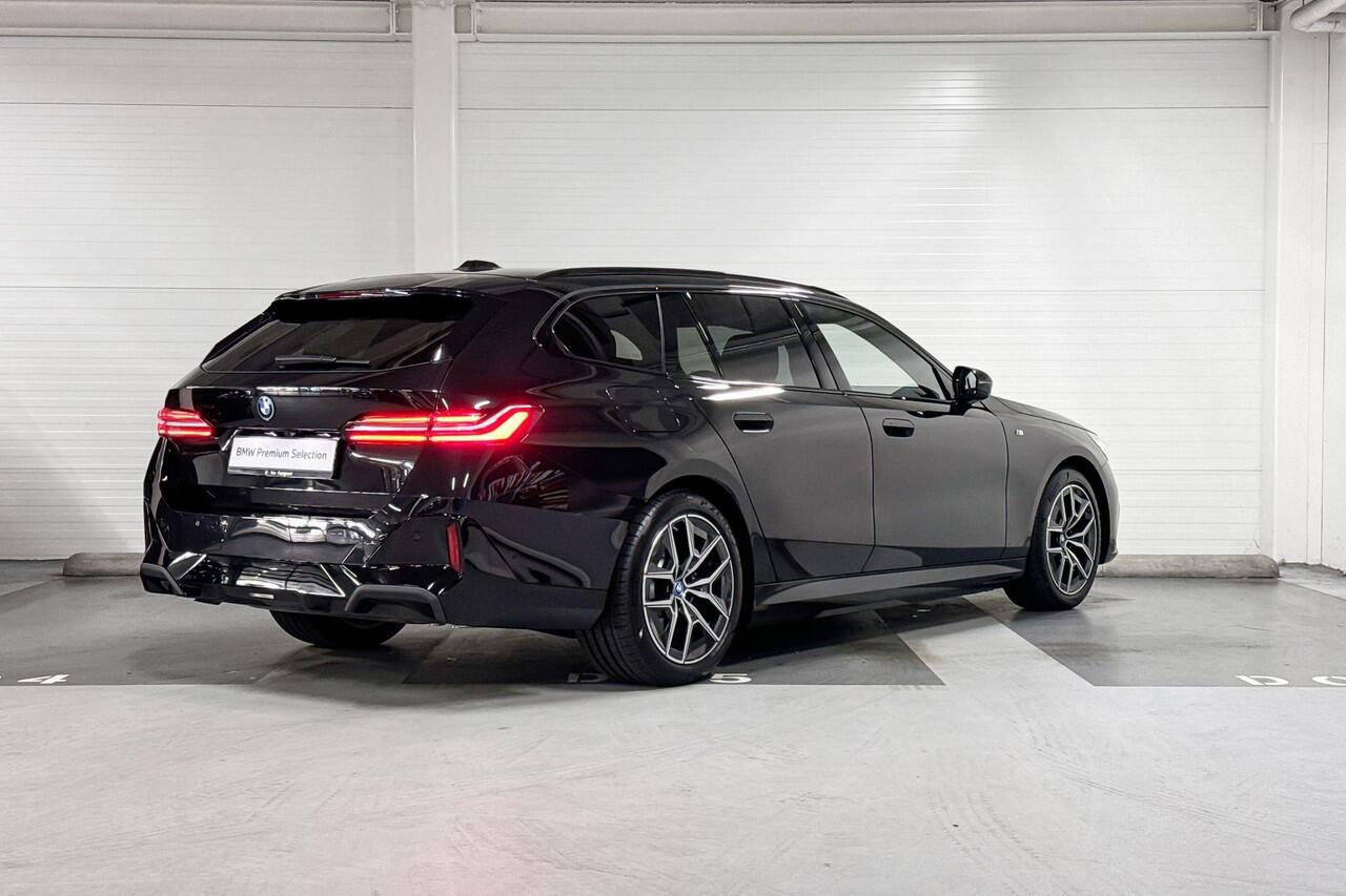 BMW 5-SERIE Touring 530e | M-Sport Pro | Travel Pack | Comfort Pack | Harman/Kardon | Comfort Access