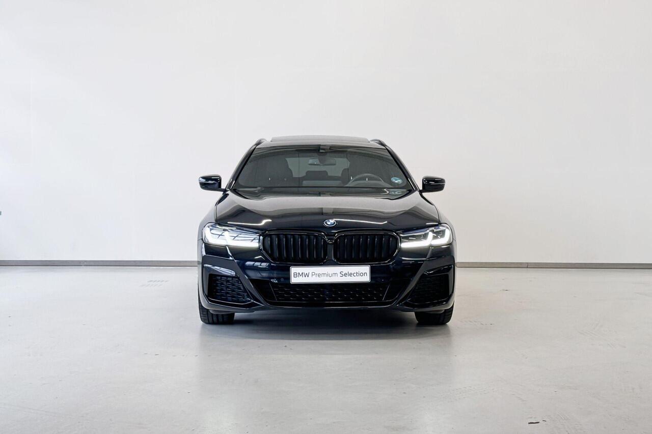 BMW 5-SERIE Touring 530e M Sportpakket Innovation Pack Aut.