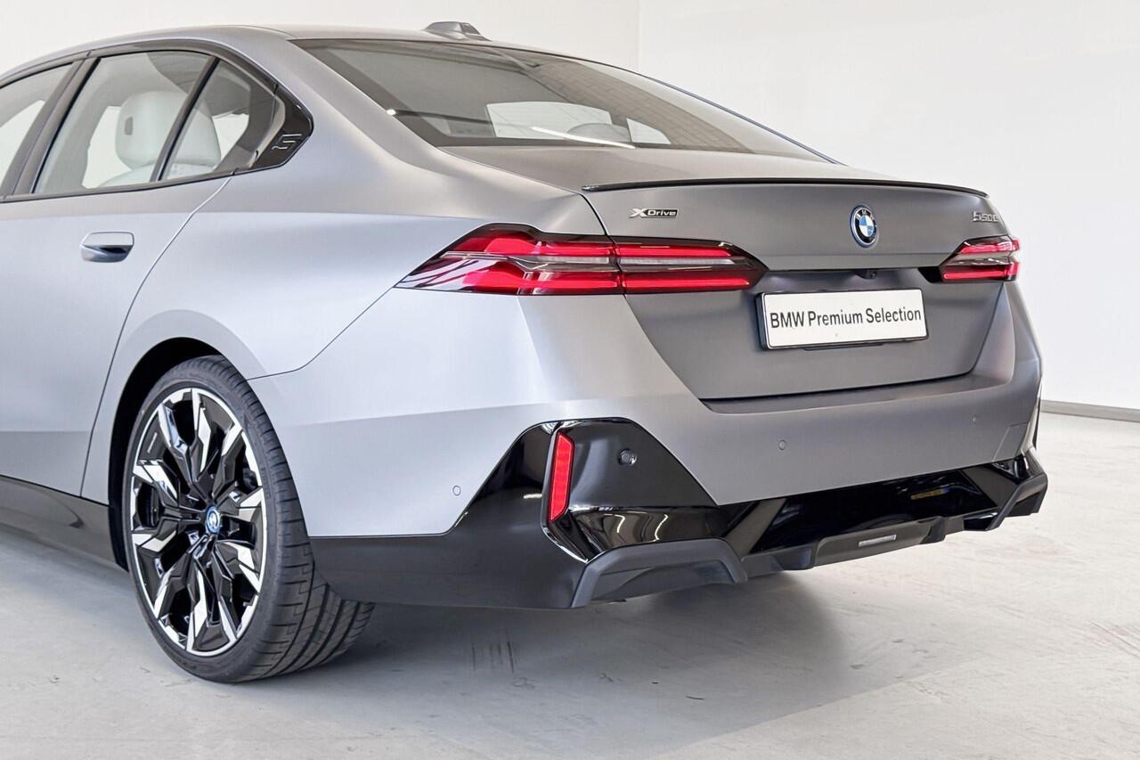 BMW 5-SERIE Sedan 550e xDrive Innovation Pack M Sportpakket Pro Aut. | Selections