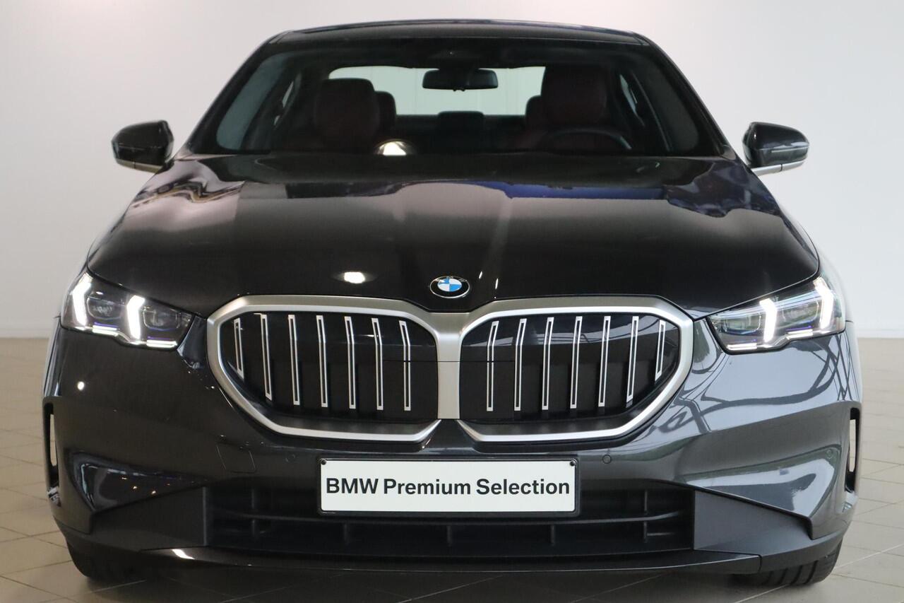 BMW 5-SERIE Sedan 520i Driving Assistant | Achteruitrijcamera