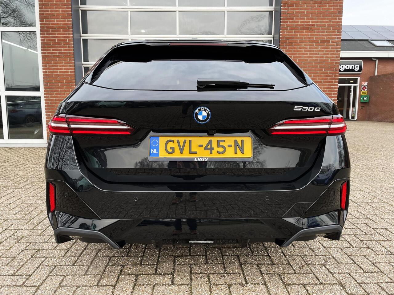 BMW 5-SERIE Touring 530e M-Sport