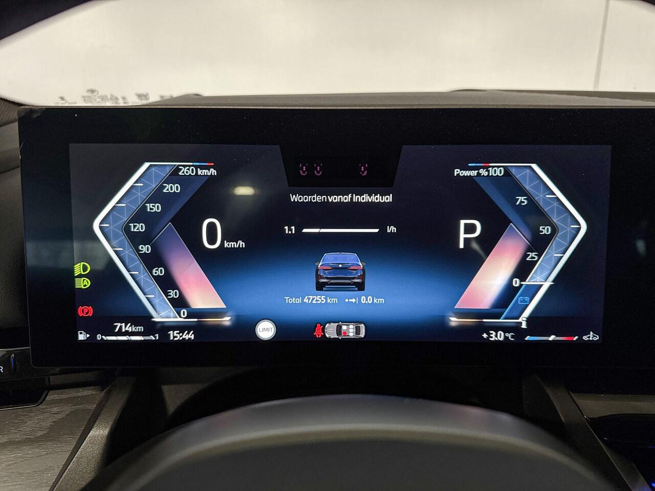 BMW 5-SERIE Sedan 520i High Executive M-Sport Pro