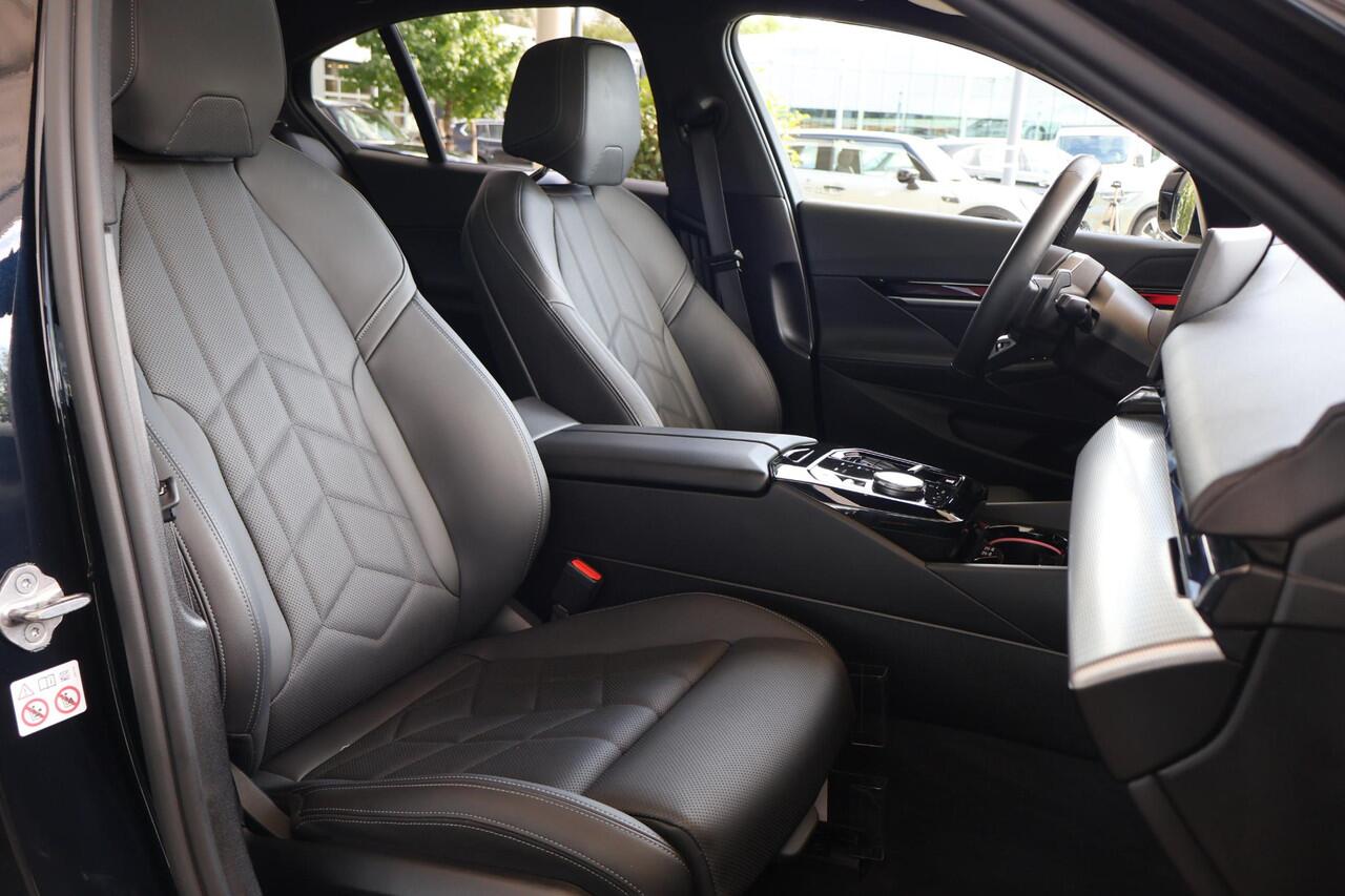 BMW 5-SERIE Sedan 550e xDrive | M Sportpakket | Innovation Pack | Comfort Pack