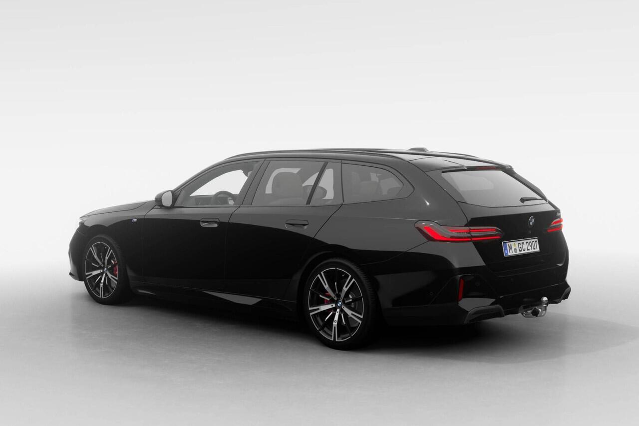BMW 5-SERIE Touring 520i | M Sport Pro | Innovation Pack | Travel Pack | Comfort Pack | VPLD