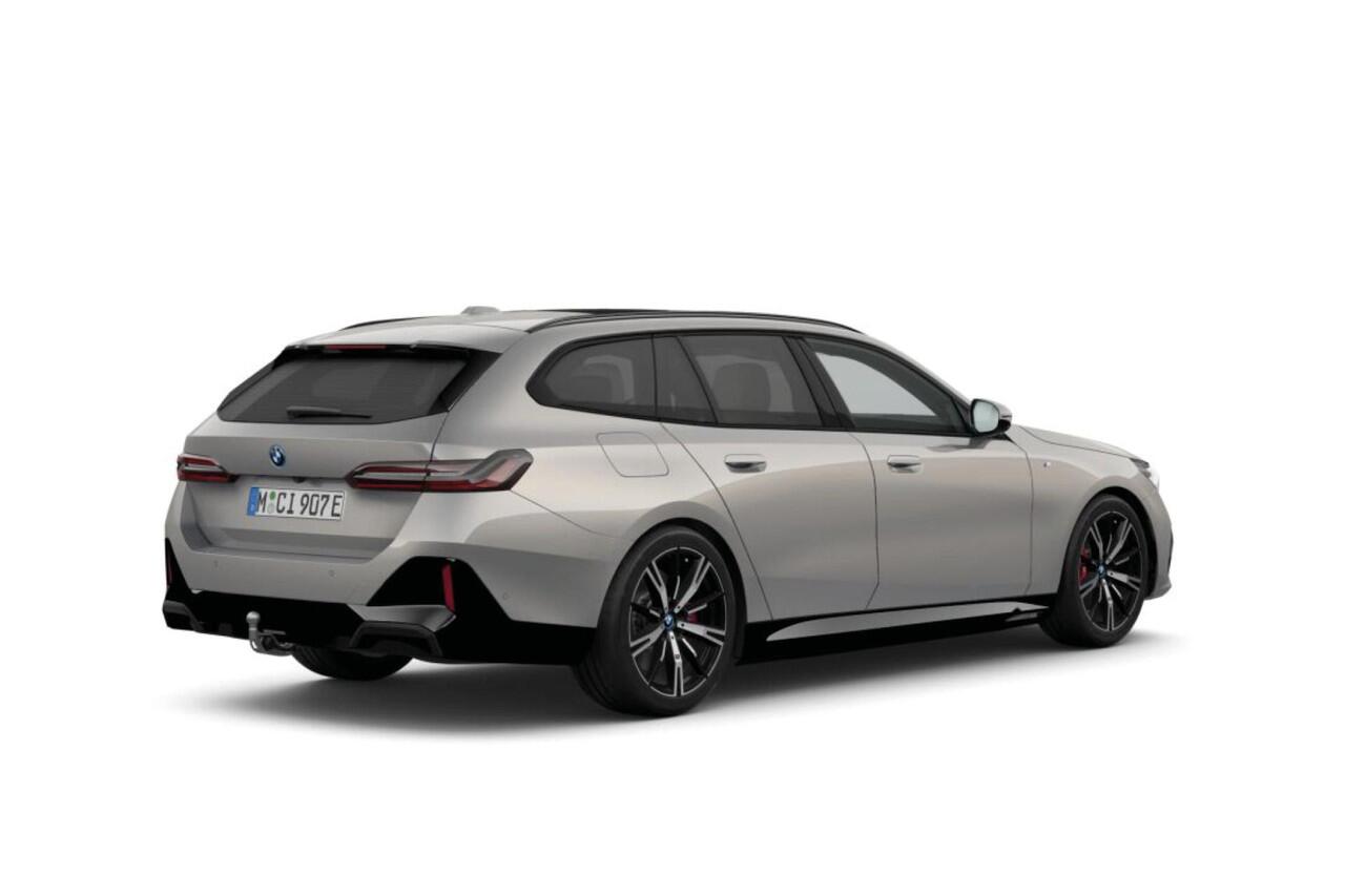 BMW 5-SERIE Touring 530e | M Sport Pro | Innovation Pack | Travel Pack | Comfort Pack