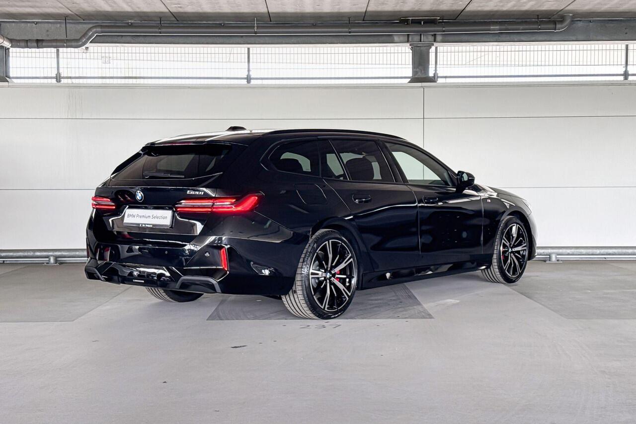 BMW 5-SERIE Touring 520i | M Sport Pro | Travel Pack | Comfort Pack