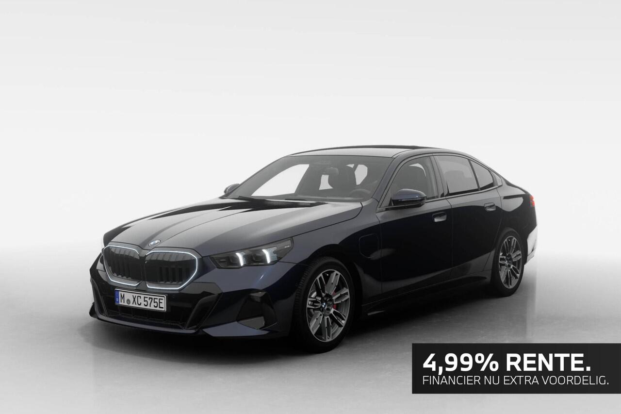 BMW 5-SERIE Sedan 530e M Sport Edition | M Sport Por | Innovation Pack | Travel Pack | Comfort Pack