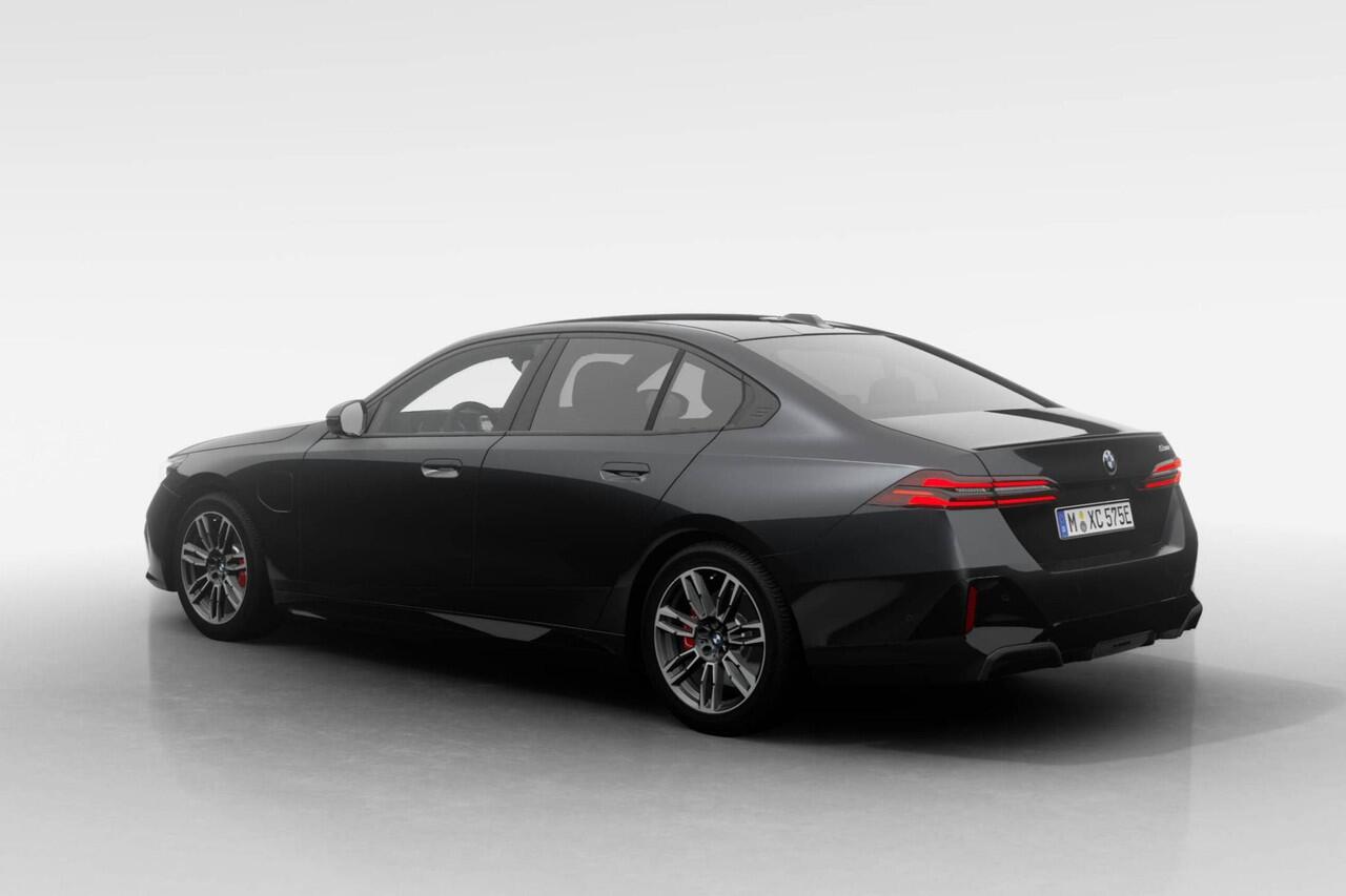 BMW 5-SERIE Sedan 530e M Sport Edition | M Sport Pro | Innovation Pack | Travel Pack | Comfort Pack
