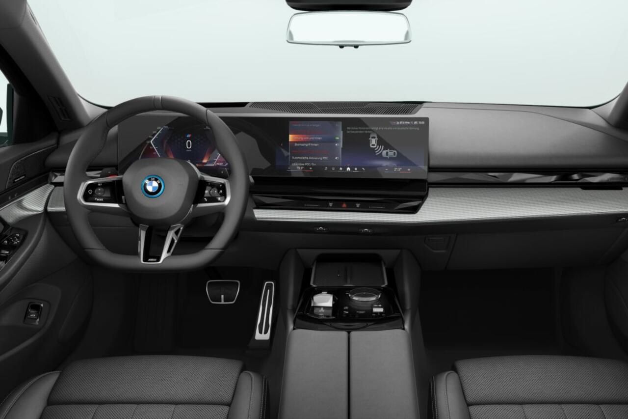 BMW 5-SERIE Sedan 530e M Sport Edition | M Sport Pro | Innovation Pack | Travel Pack | Comfort Pack | Trekhaak