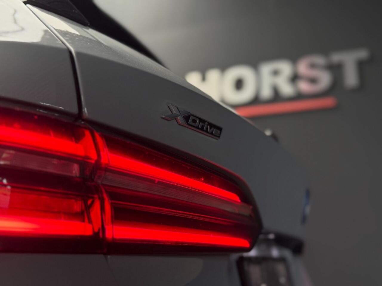 BMW 5-SERIE 530e xDrive M-Sport 299pk Pro-20 inch trekhaak pano key-less