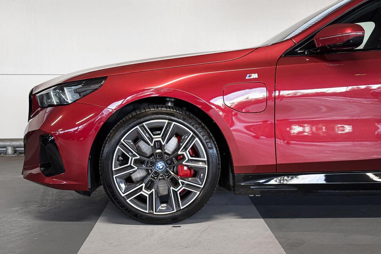 BMW 5-SERIE Touring 550e xDrive