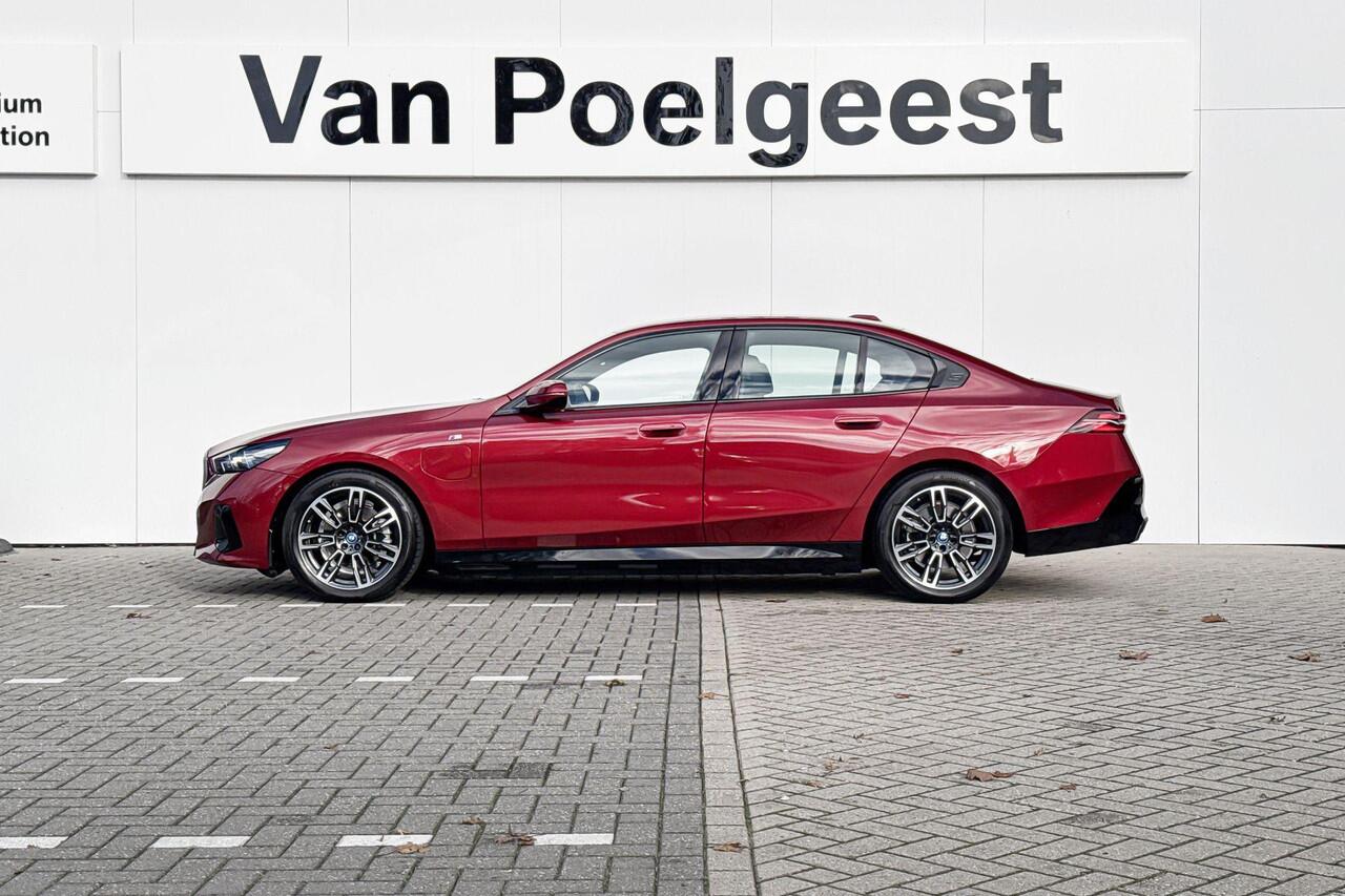 BMW 5-SERIE Sedan 530e