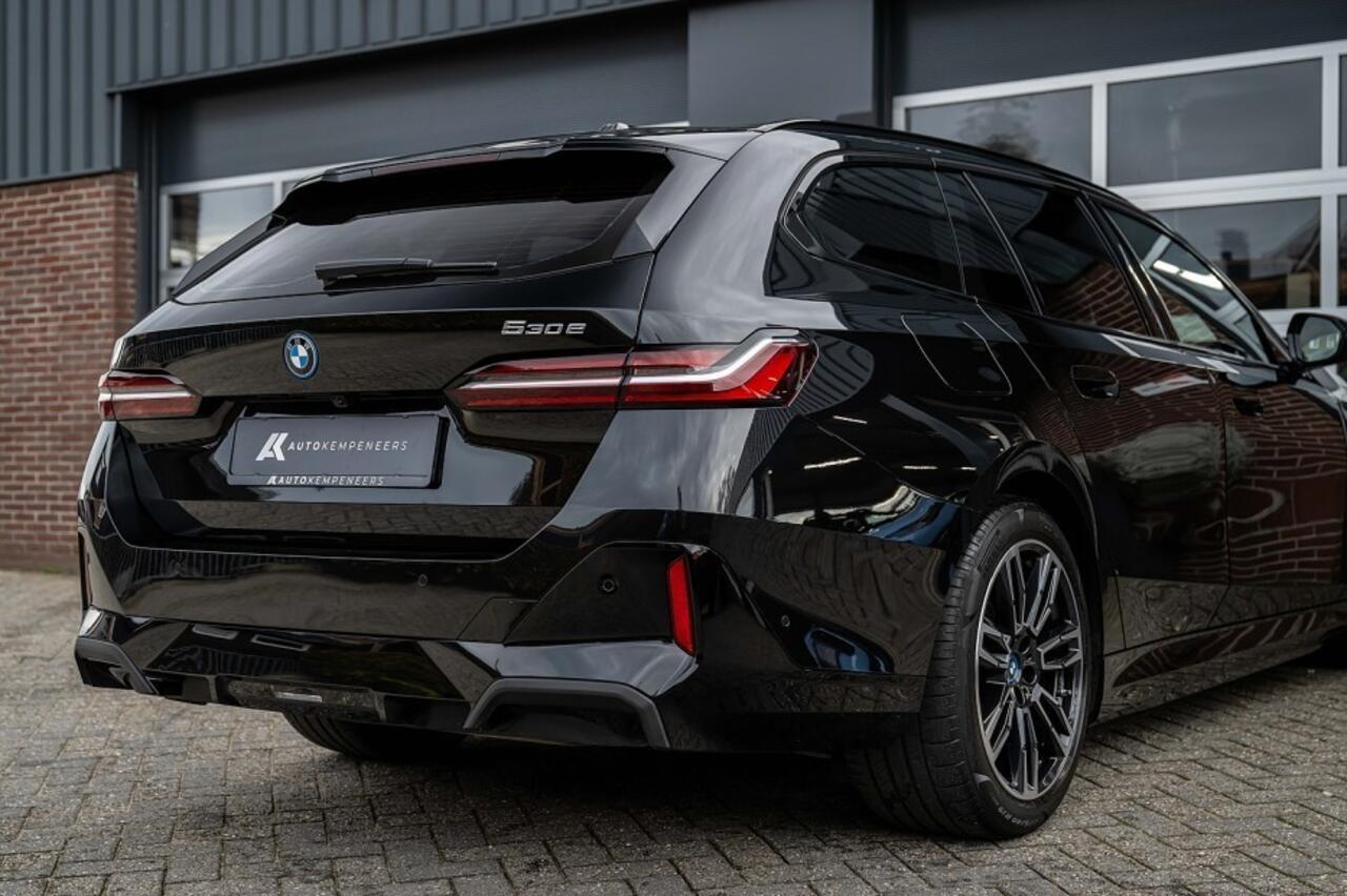 BMW 5-SERIE 530e M Sport | Shadow | Camera | Adap. led | Driving Ass. Plus | 19' Inch |