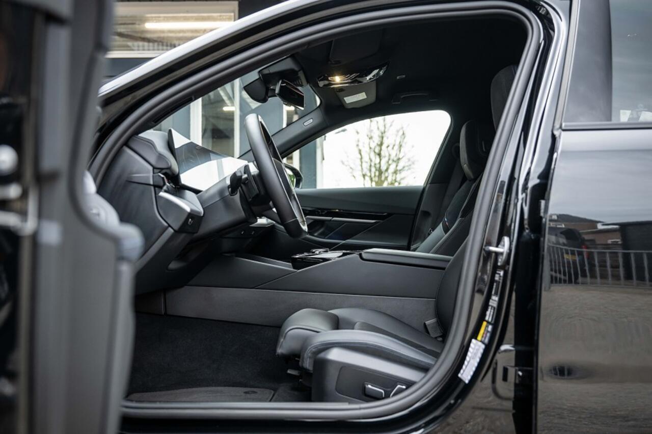 BMW 5-SERIE 530e M Sport | Shadow | Camera | Adap. led | Driving Ass. Plus | 19' Inch |