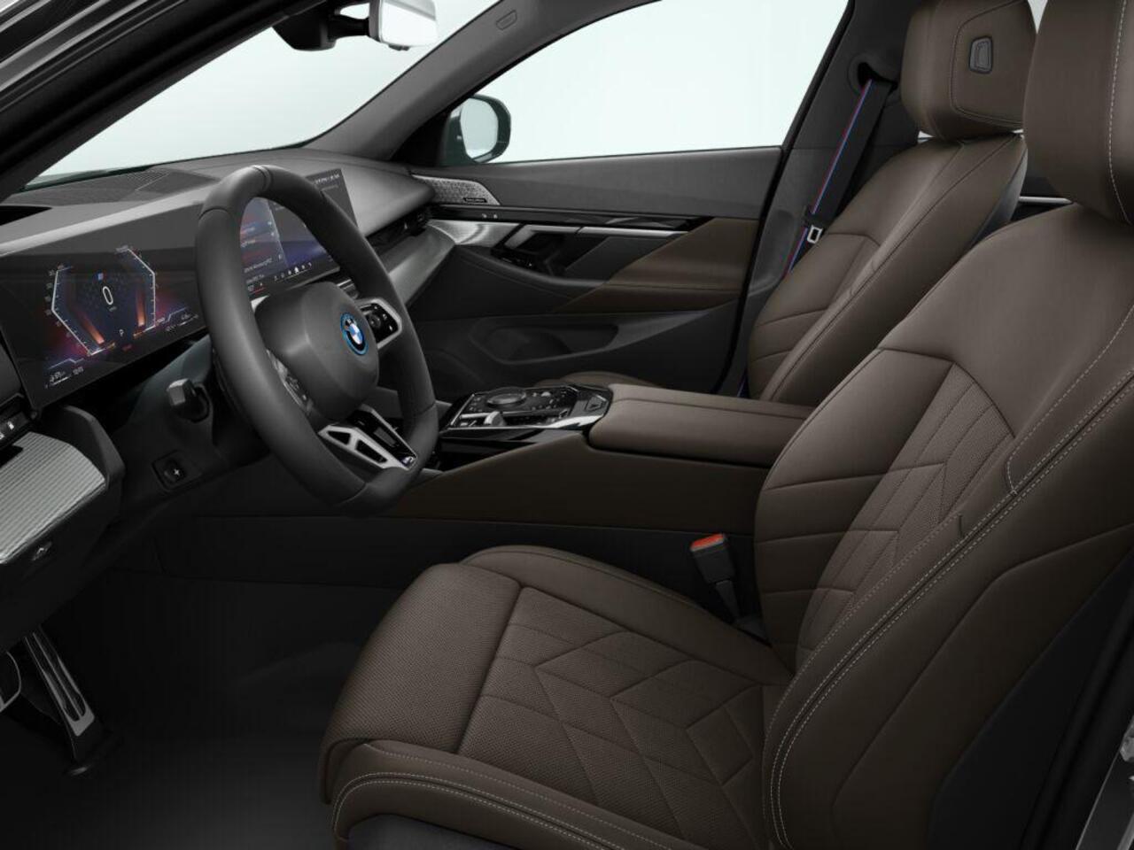 BMW 5-SERIE 530e M Sport Package Pro | Equipment Package Pro | Travel Package | Comfort Package