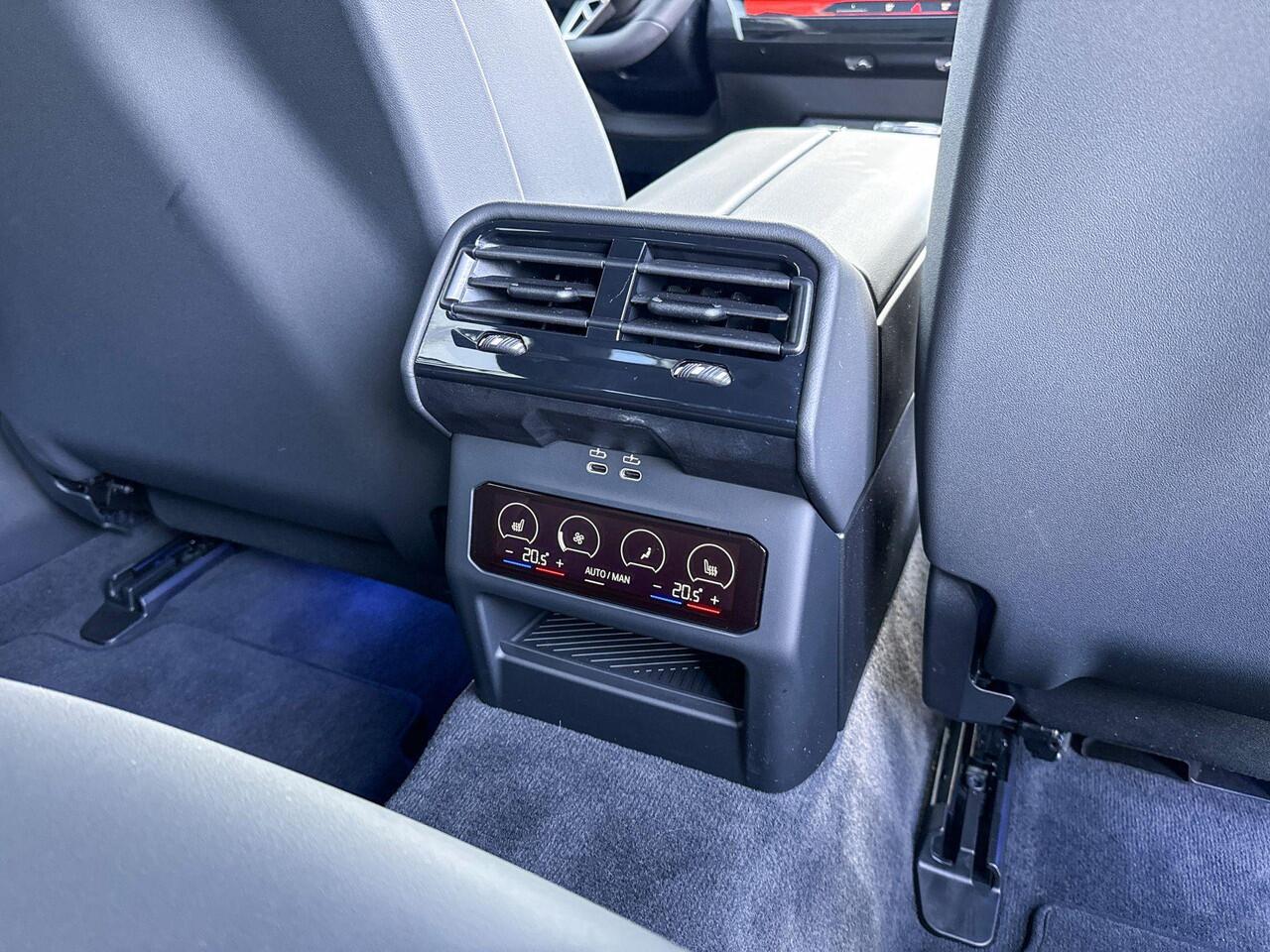 BMW 5-SERIE Sedan 550e xDrive | M Sport | Driving Assistant Professional | stuur verwarmd