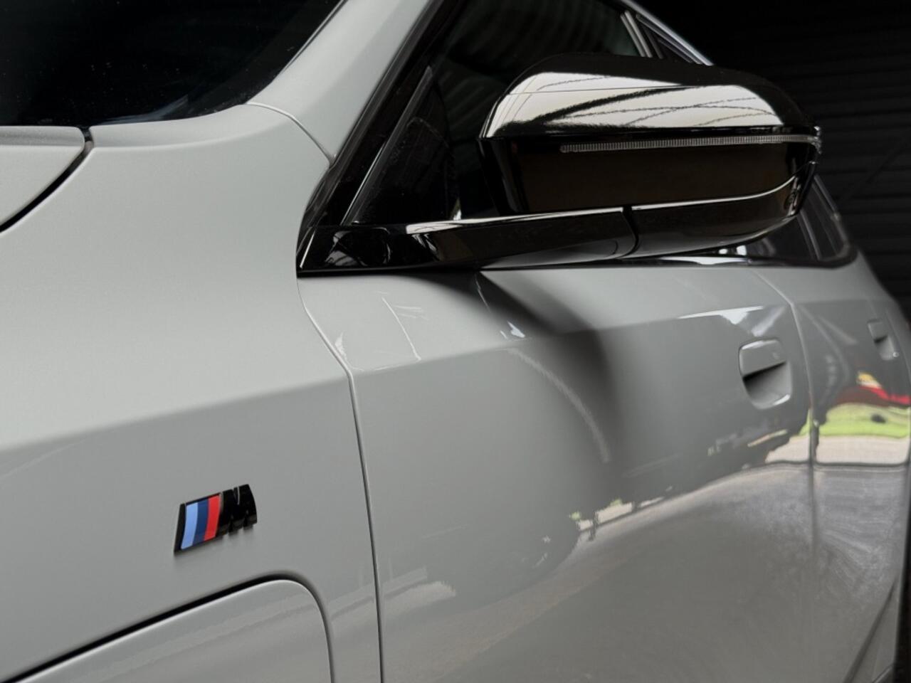 BMW 5-SERIE 530e x-Drive M-Sport Pro-20 inch trekhaak panorama head-up key-less