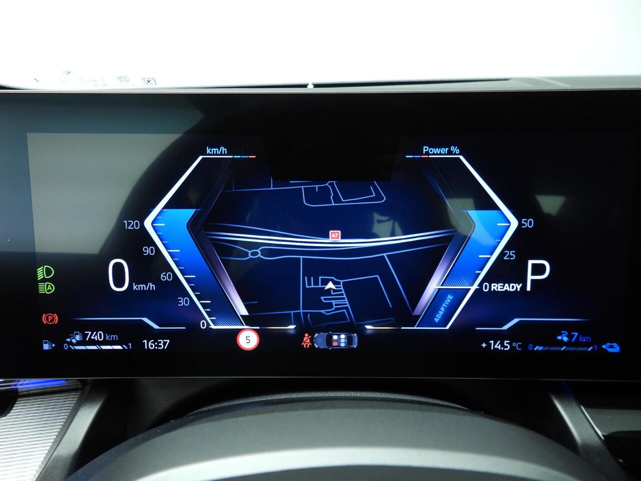 BMW 5-SERIE Sedan 530e | M-Sportpakket | LED | Navigatie | Sportstoelen | Stoelverwarming | DAB | Harman-kardon sound | Alu 20 inch