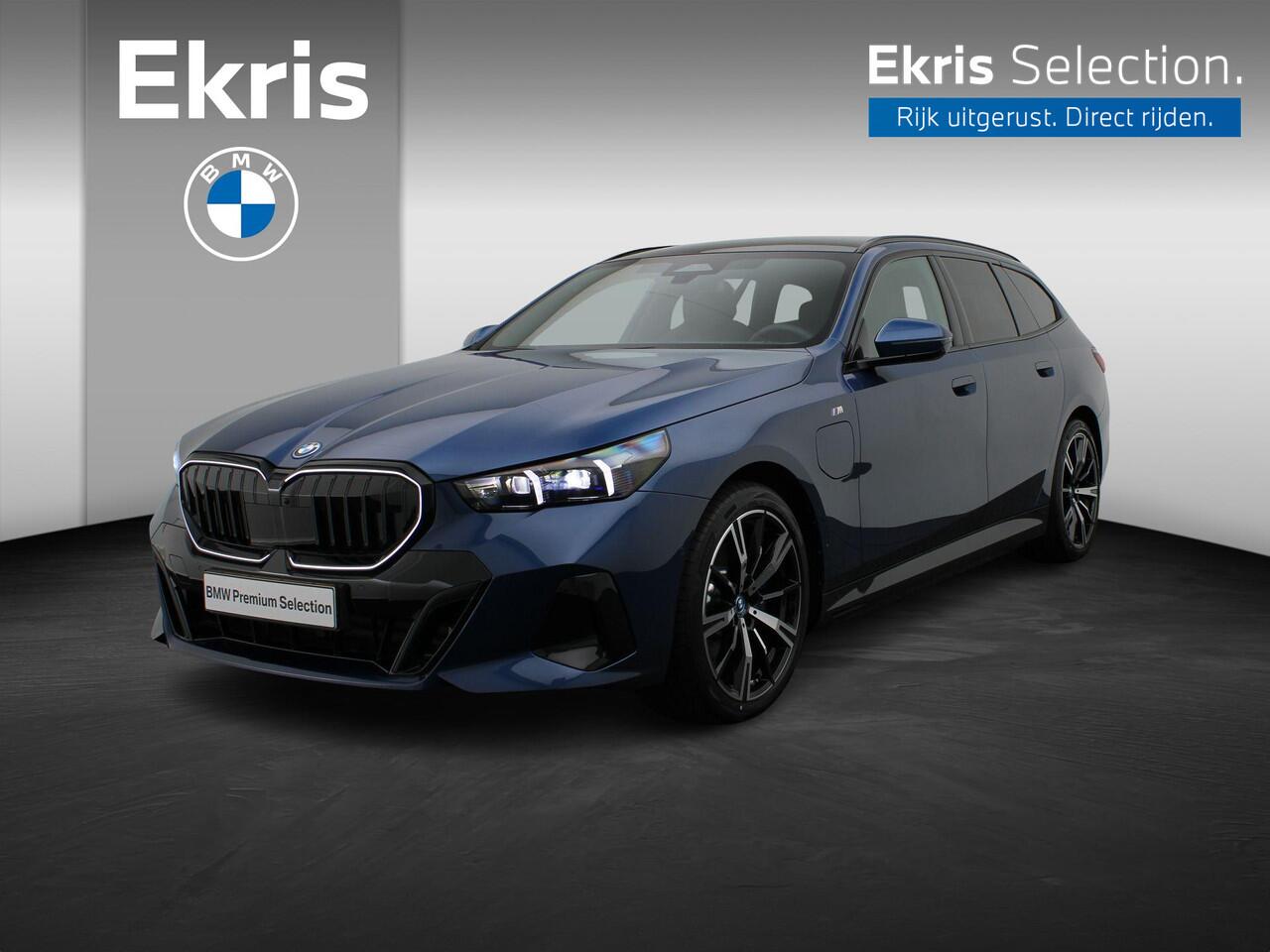 BMW 5-SERIE Touring 530e M Sportpakket Pro | Innovation Pack | Travel Pack | Comfort Pack | Stuurwielrand Verwarmd | Adaptief Onderstel Professional | Trekhaak | Panoramadak | Stoelventilatie | Bowers & Wilkins | 20'' | Ekris Selection