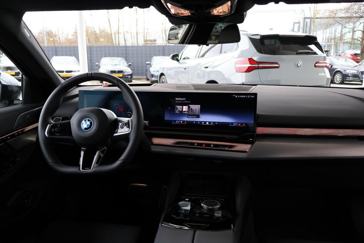 BMW 5-SERIE 530e Sedan | M Sport Edition | M Sportpakket Pro | Equipment Pack Pro | Travel Pack | Comfort Pack | Ekris Selection