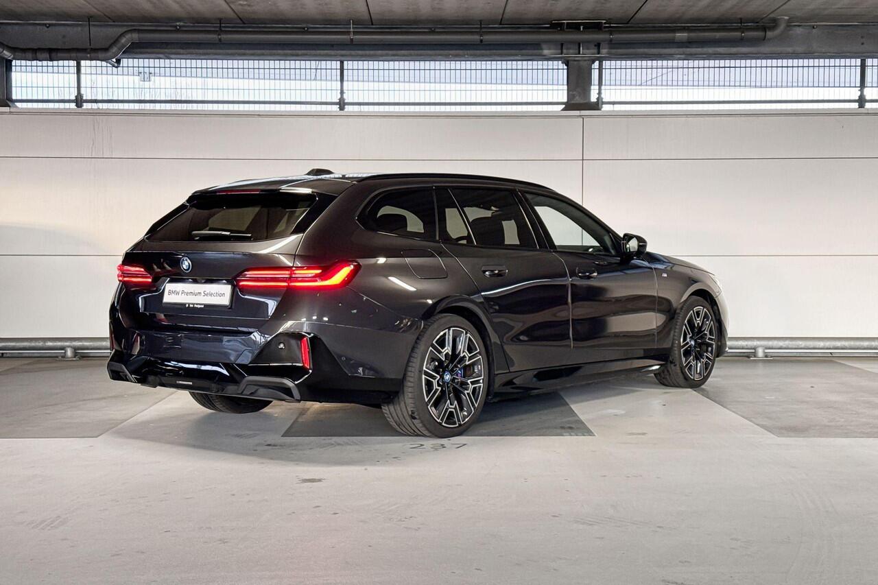 BMW 5-SERIE Touring 550e xDrive