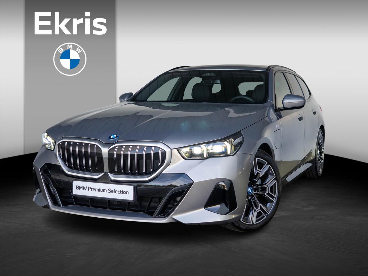 BMW 5-SERIE Touring 530e | M Sportpakket | Travel Pack | Comfort Access | Achteruitrijcamera | Stoelventilatie | Stoelverwarming | Trekhaak