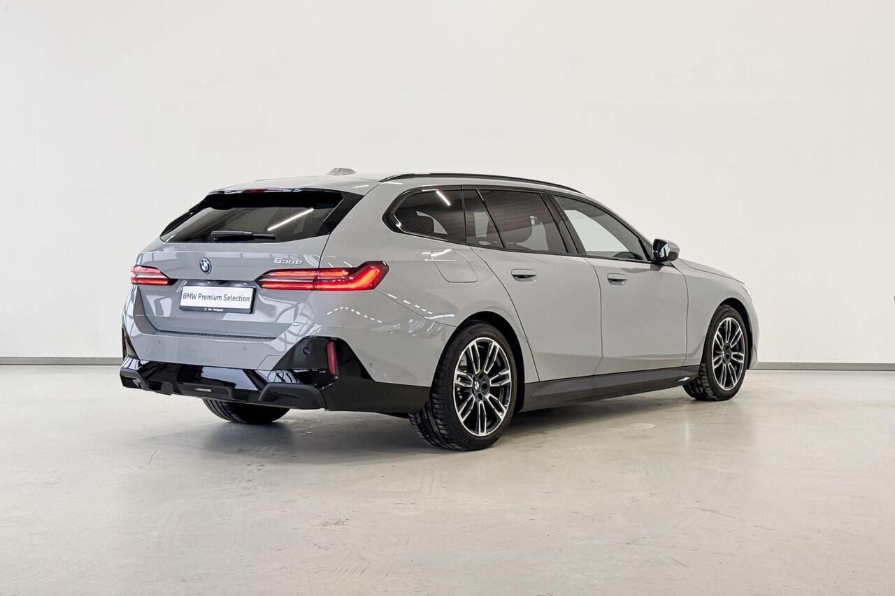 BMW 5-SERIE Touring 530e Innovation Pack M Sportpakket Pro Aut.