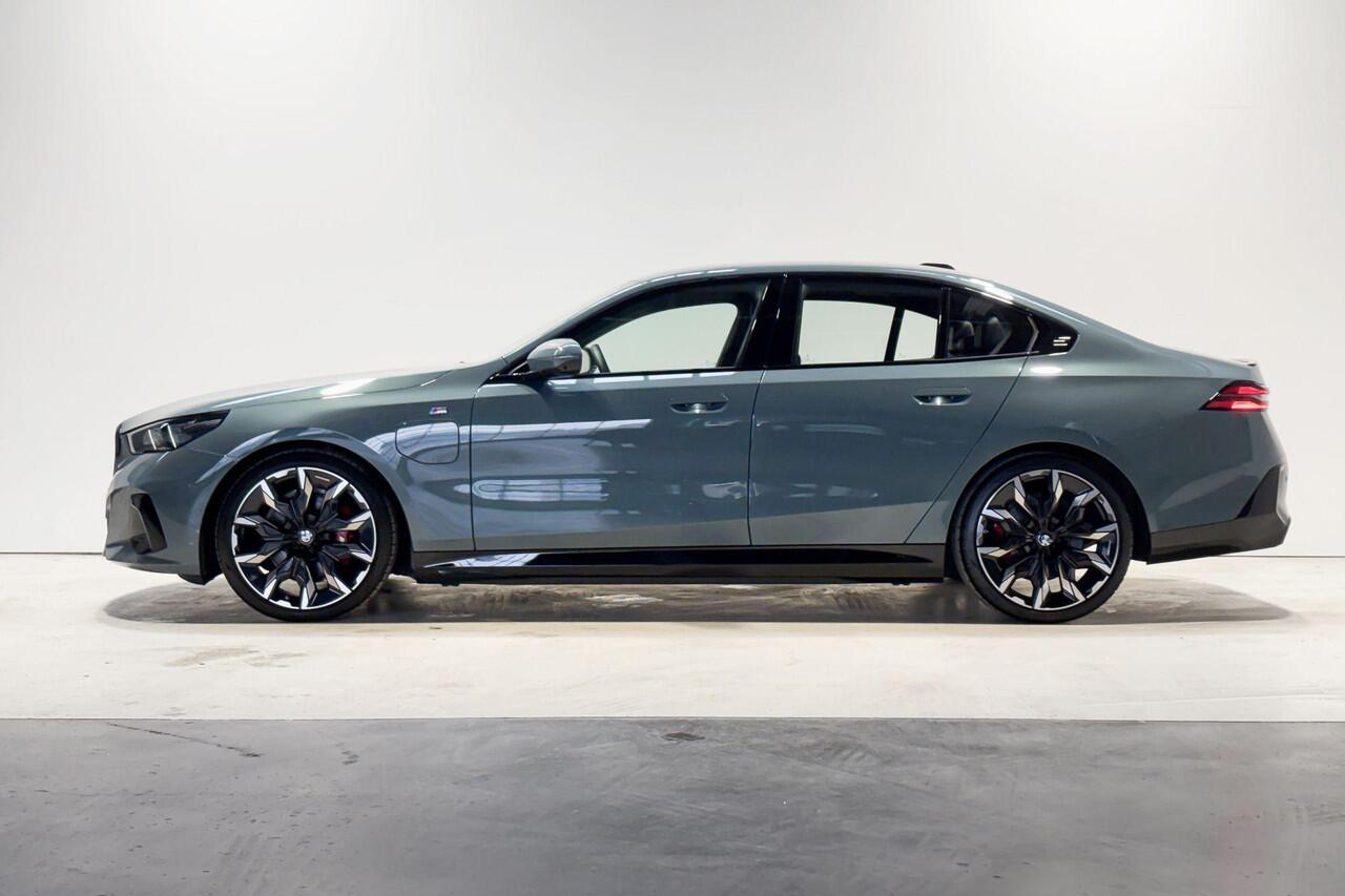 BMW 5-SERIE Sedan 530e M Sport Edition Innovation Pack Aut.
