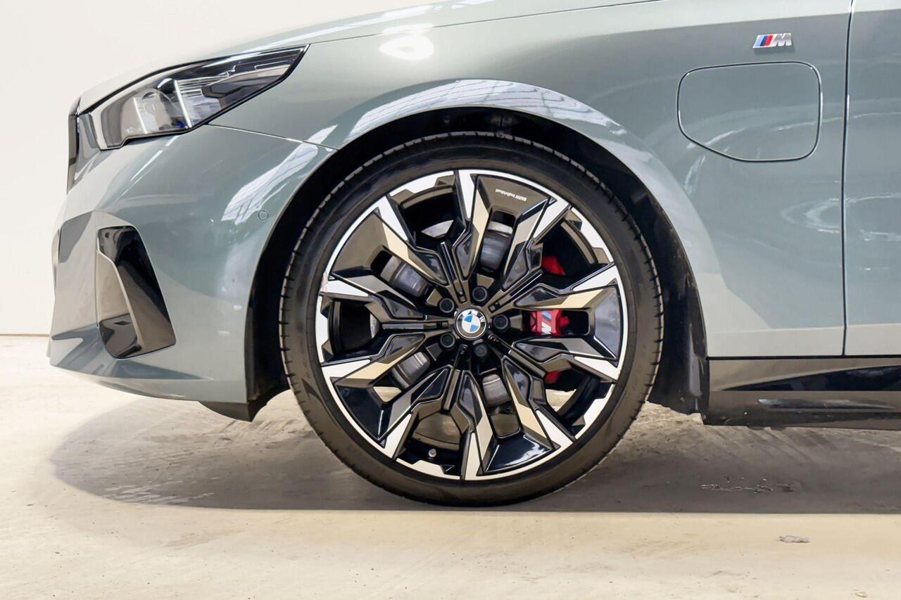 BMW 5-SERIE Sedan 530e M Sport Edition Innovation Pack Aut.