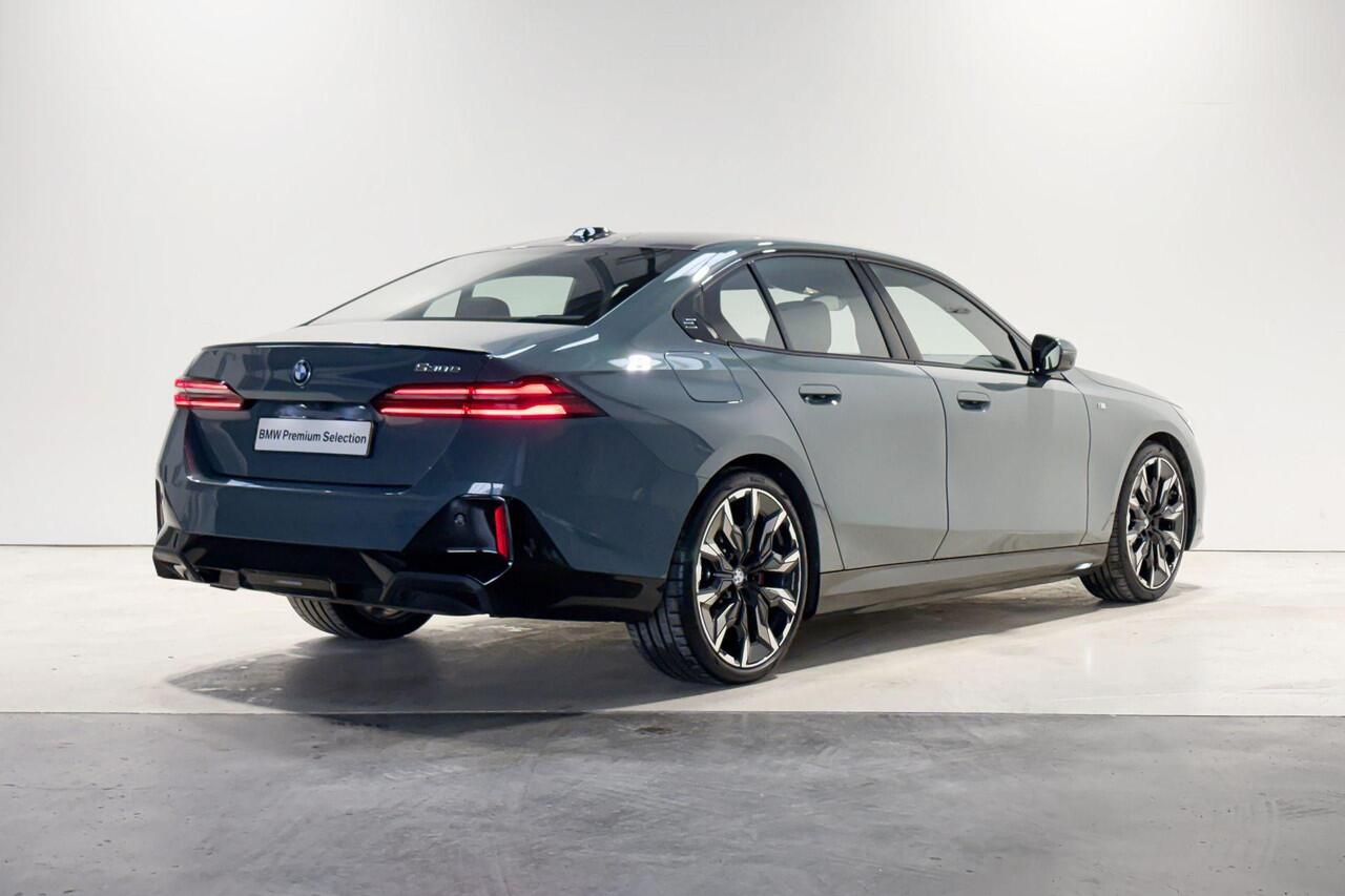 BMW 5-SERIE Sedan 530e M Sport Edition Innovation Pack Aut.