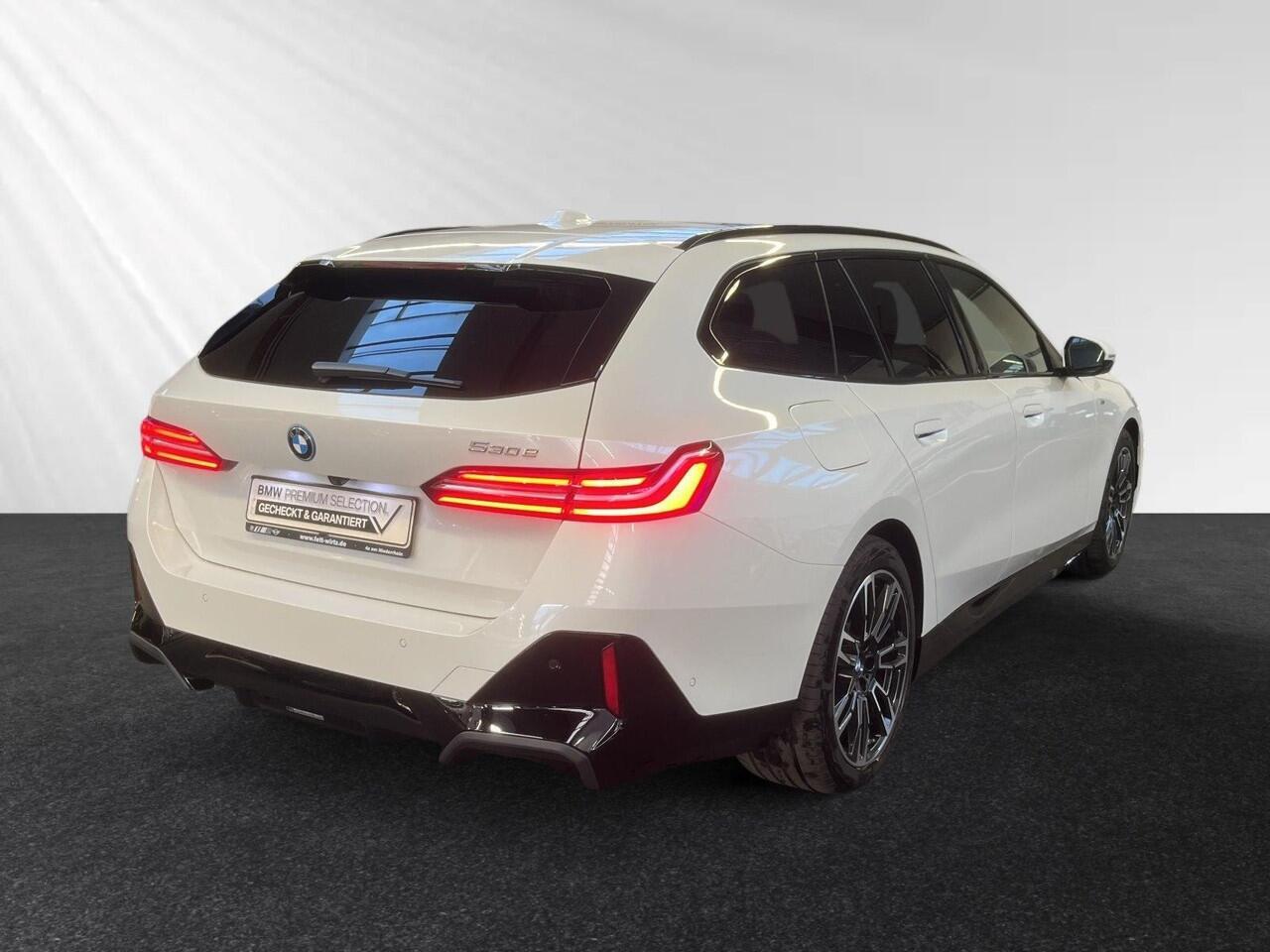 BMW 5-SERIE Touring 530e M Sport Edition