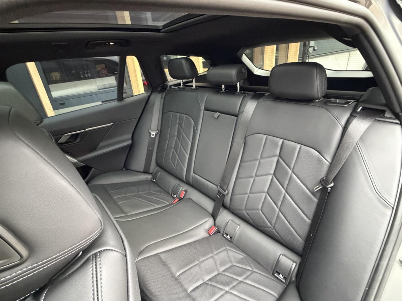 BMW 5-SERIE Touring 530e M Sport Edition