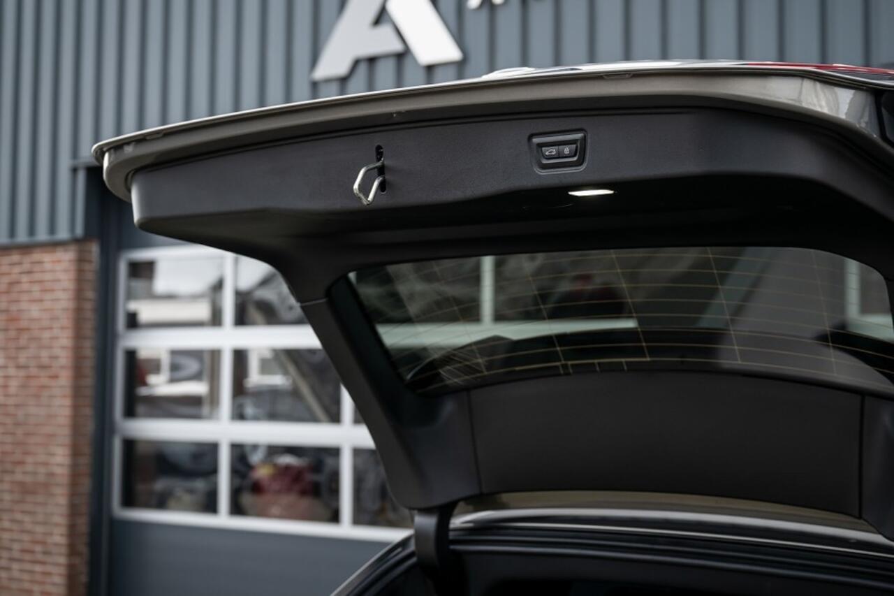 BMW 5-SERIE 520i M Sport Pro | Panorama | Bowers & Wilkins | Head-Up | 360° | 21 Inch | Trekhaak | Iconic |