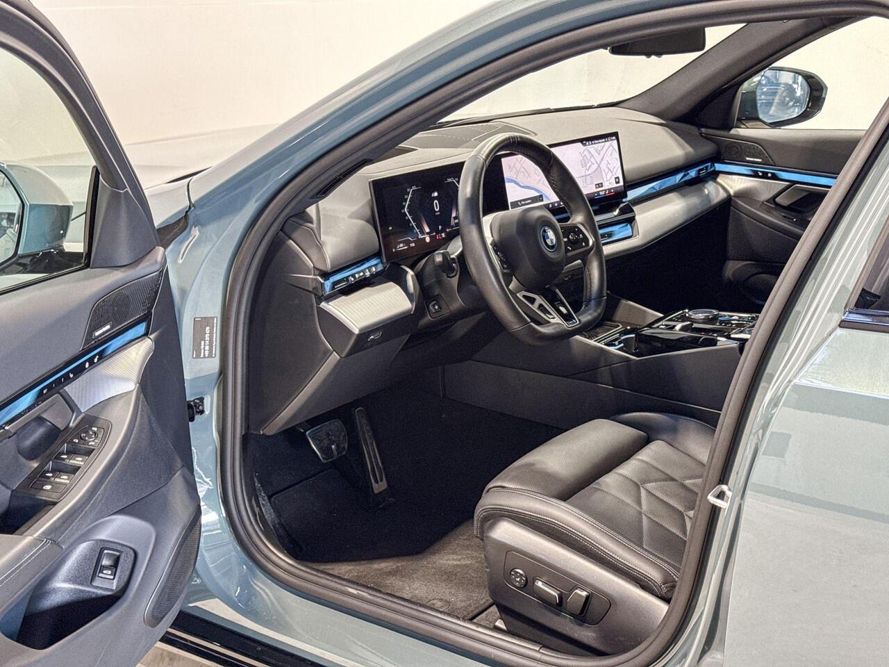 BMW 5-SERIE Touring 550e xDrive Innovation Pack M Sportpakket Pro Aut.