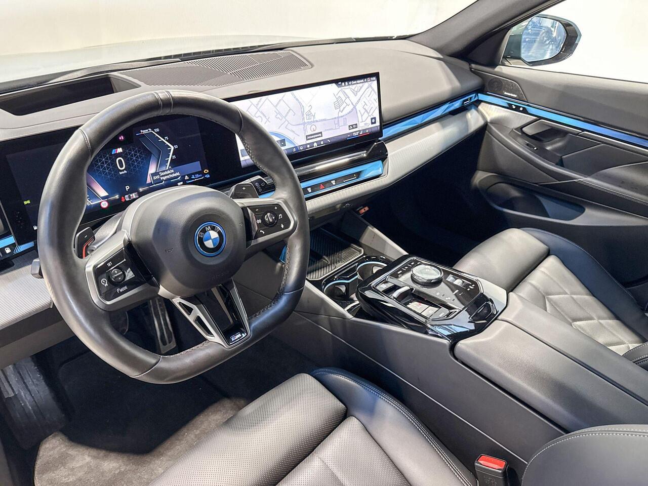 BMW 5-SERIE Touring 550e xDrive Innovation Pack M Sportpakket Pro Aut.