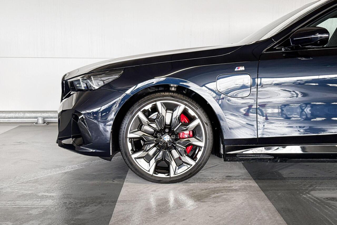 BMW 5-SERIE Touring 550e xDrive