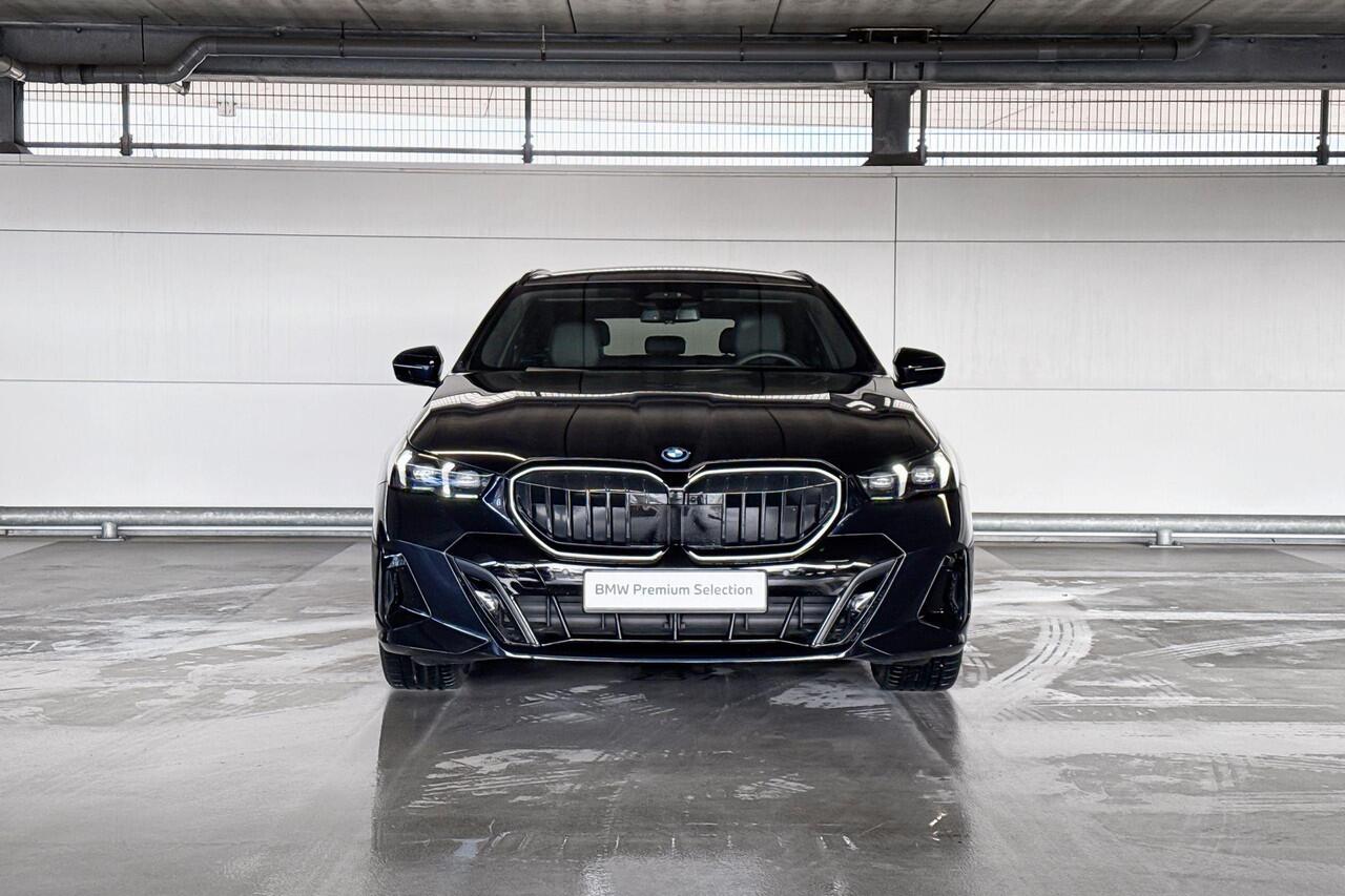 BMW 5-SERIE Touring 550e xDrive