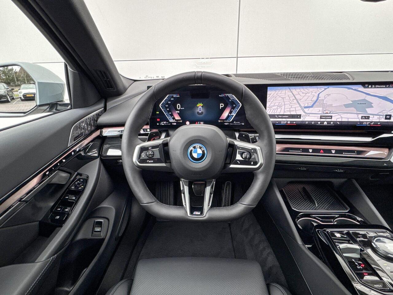 BMW 5-SERIE Touring 550e xDrive