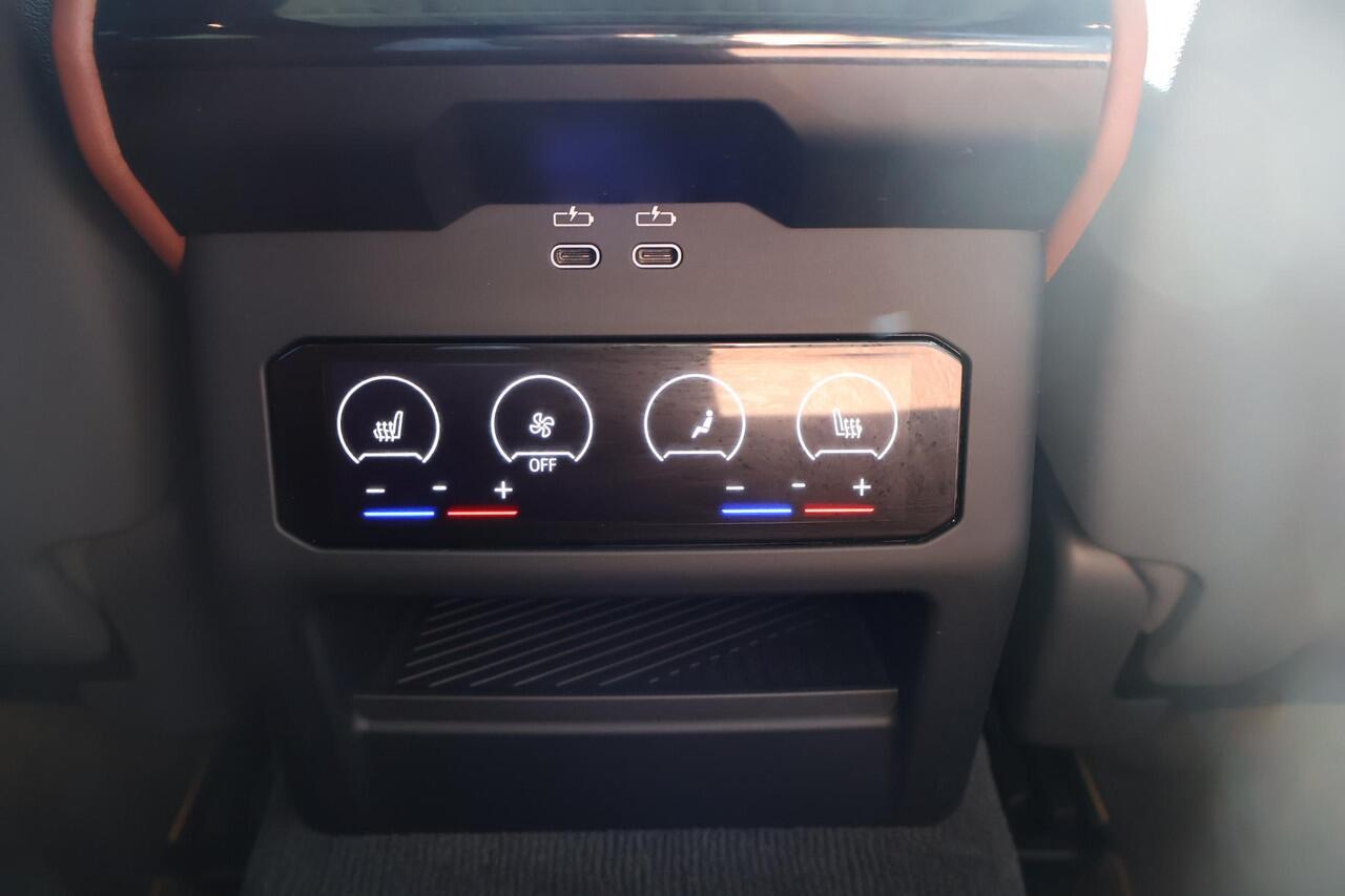 BMW 5-SERIE Touring 530e | M Sport Edition | Harman Kardon | Innovation Pack | Glazen Panoramadak | Trekhaak