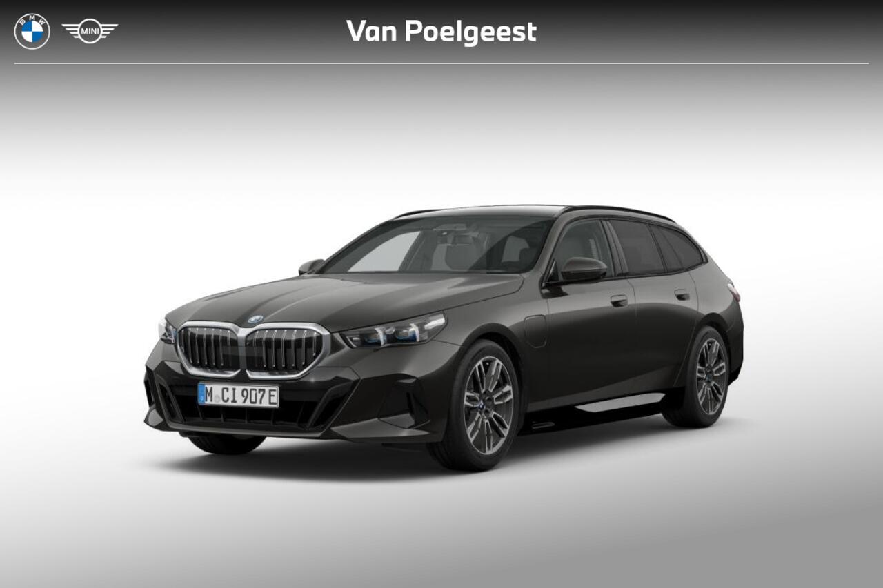 BMW 5-SERIE Touring 530e M Sport Edition | M Sportpakket | Innovation Pack | Travel Pack | Comfort Pack