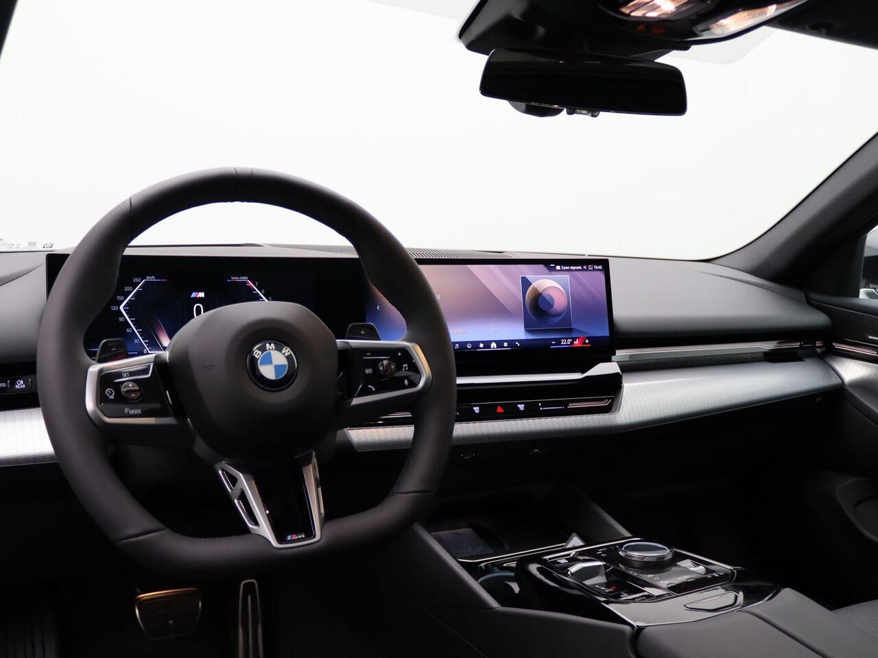 BMW 5-SERIE Touring 520i | M Sport Package | Equipment Package Pro | Travel Package | Showroom Selection