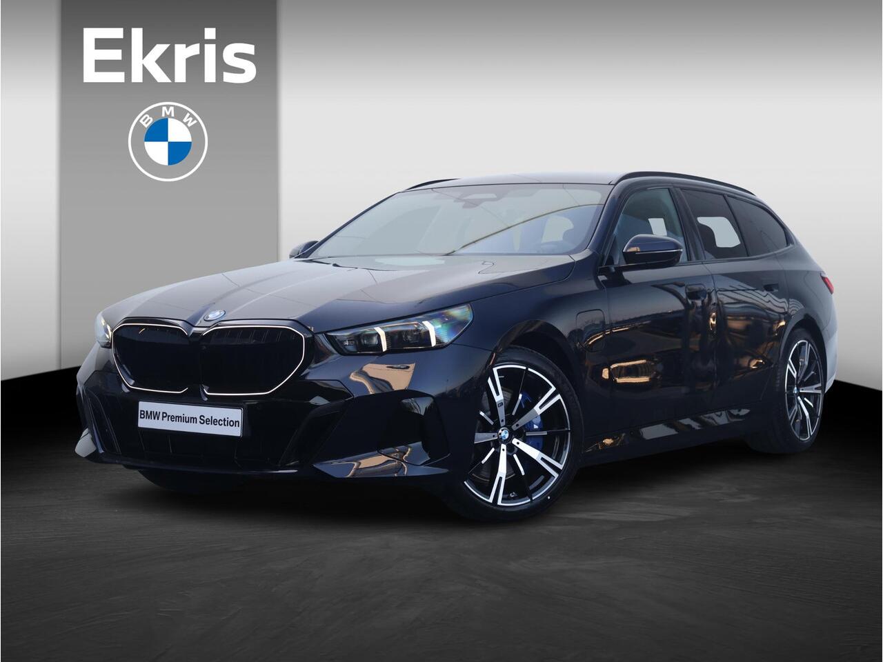 BMW 5-SERIE 550e xDrive Touring | M Sportpakket Pro | Innovation Pack | Travel Packj | Comfort Pack