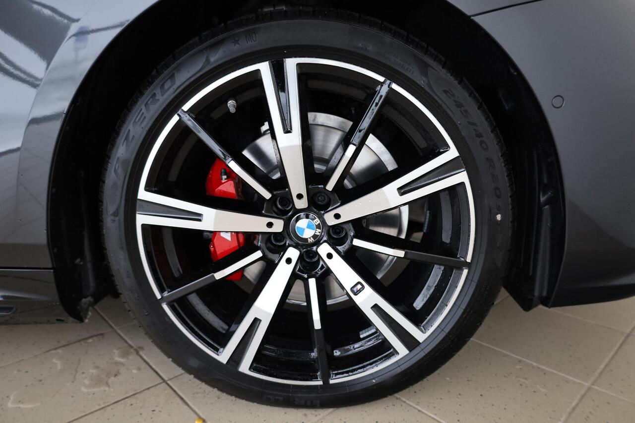 BMW 5-SERIE Sedan 530e M Sportpakket Pro | Driving Assistant Plus | Harman Kardon | Elektr. Trekhaak | Ekris Selection